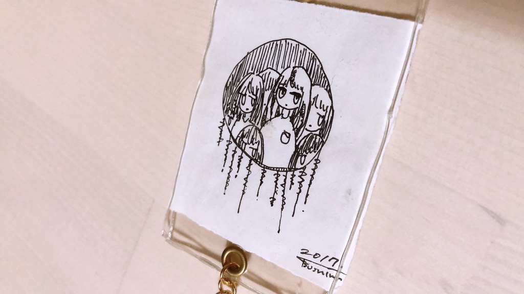 人ごみの眼差し ○ とうめいなものたち