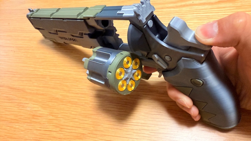 サイバーパンク|リボルバー モデルガン|Malorian|コスプレ小道具