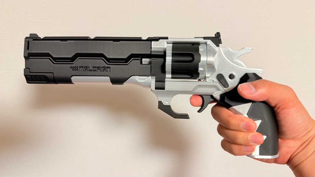 サイバーパンク|リボルバー モデルガン|Malorian|コスプレ小道具