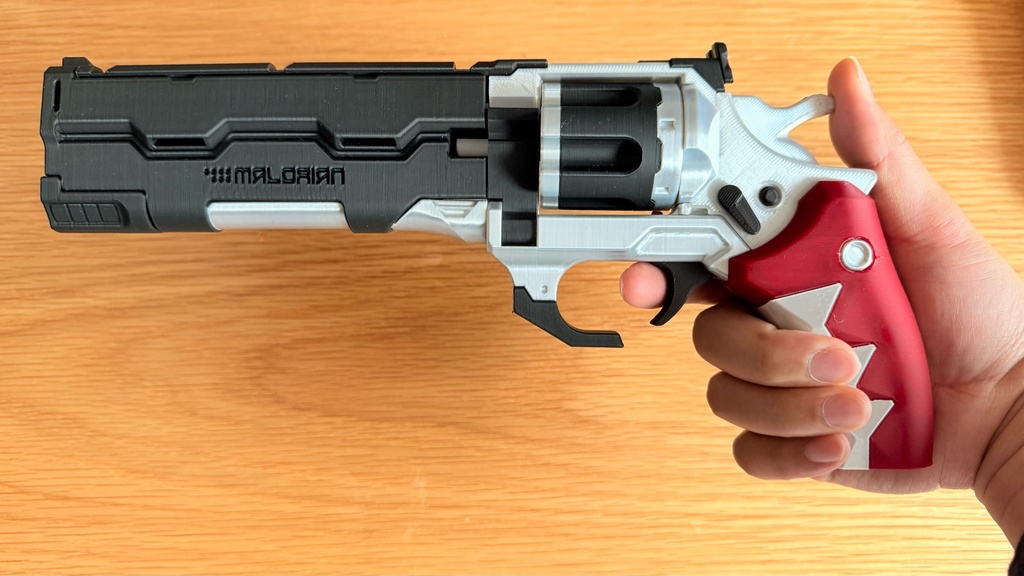 サイバーパンク｜リボルバー モデルガン｜Malorian｜コスプレ小道具