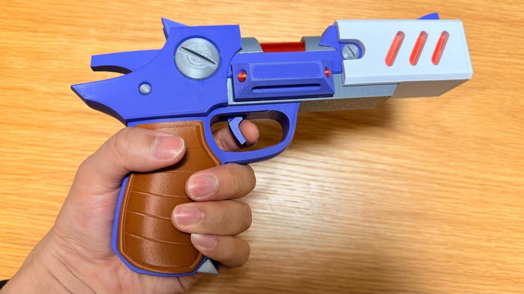 1/1 アクセルの銃|ロックマン風|完全色分け|トリガー可動|モデルガン|3Dプリント品|コスプレ用