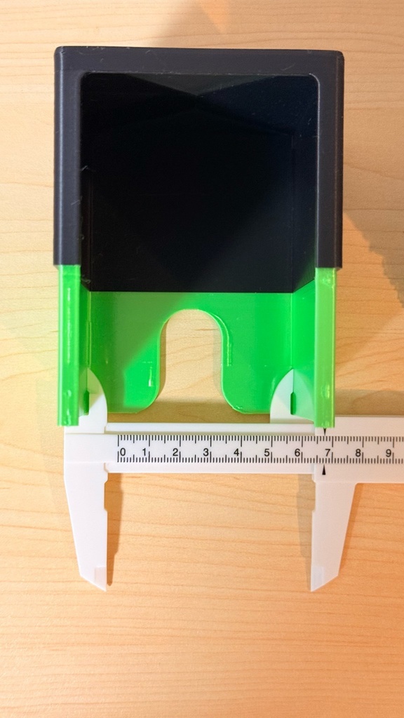 TCGデッキケース|ディスプレイ窓|ダブルスリーブ100枚収納|ファイレクシア|Phyrexia|色ロゴ指定可