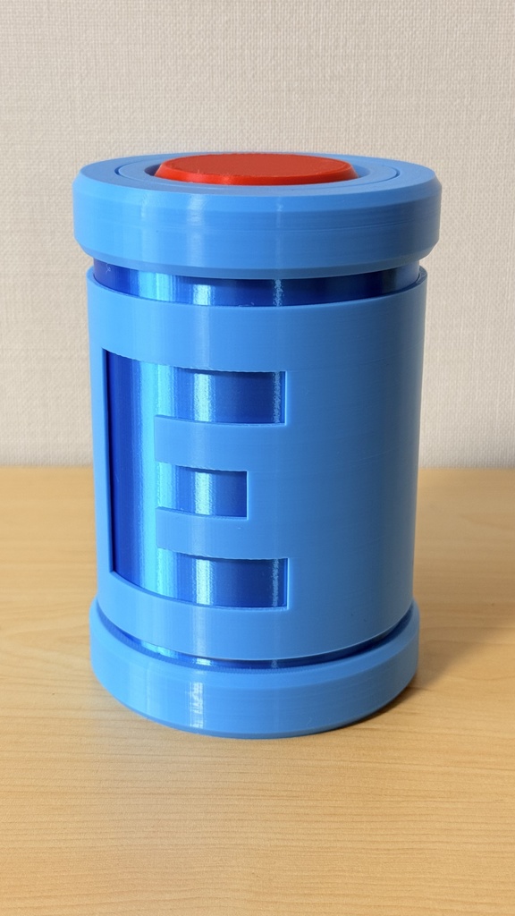 E缶 型|小物入れ|缶ホルダー|ロックマン風|3Dプリント品|色指定可