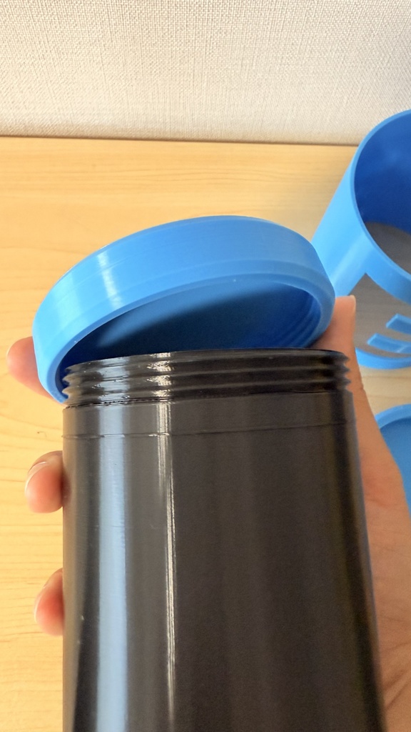 E缶 型|小物入れ|缶ホルダー|ロックマン風|3Dプリント品|色指定可