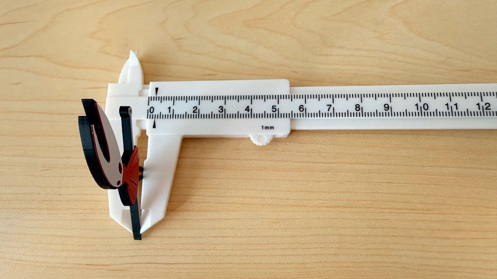 ホーネット キーホルダー|ホロウナイト|シルクソング|推しグッズ