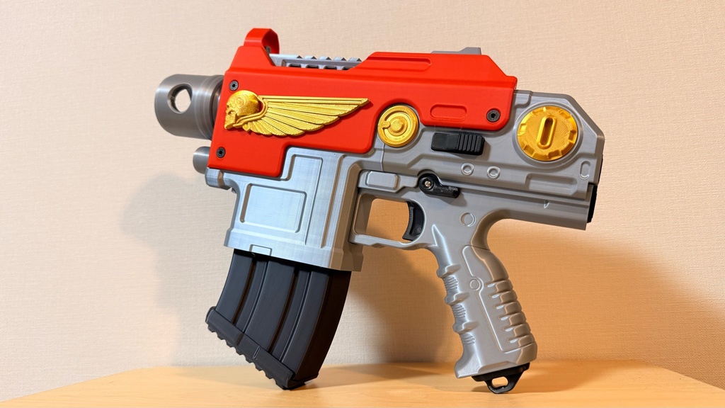 ボルトピストル / ボルトガン|レッド|ウォーハンマー40K|モデルガン|コスプレ用小道具|可動ギミック付き