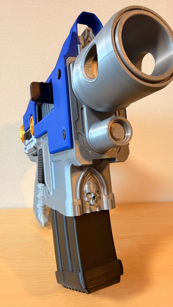 ボルトピストル / ボルトガン|ブルー|ウォーハンマー40K|モデルガン|コスプレ用小道具|可動ギミック付き