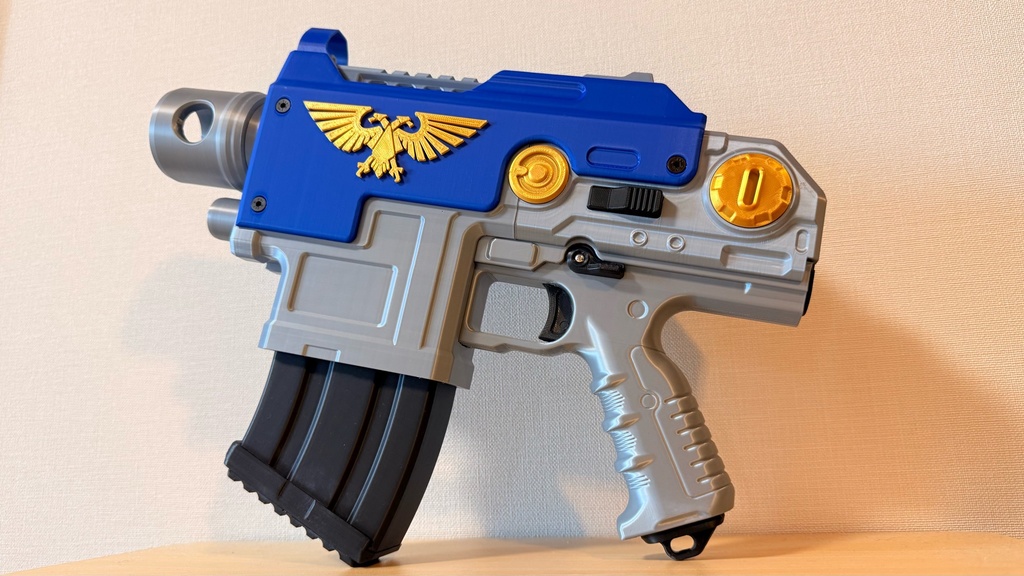 ボルトピストル / ボルトガン|ブルー|ウォーハンマー40K|モデルガン|コスプレ用小道具|可動ギミック付き