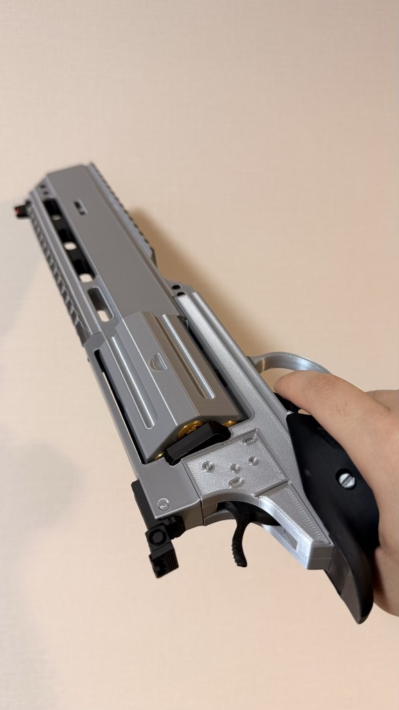 RSH-12 レクイエム|バイオハザード9|レオン リボルバー|可動ギミック付き|モデルガン