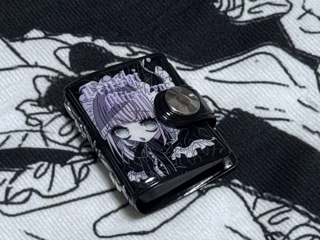 【NEW】MINI ALBUM KEYCHAIN