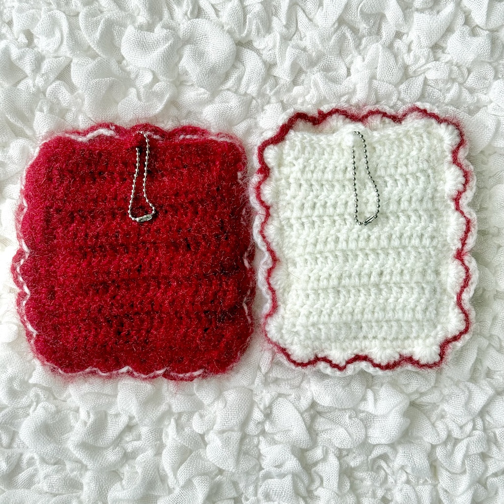 Strawberry motif holder(硬質ケースホルダー)