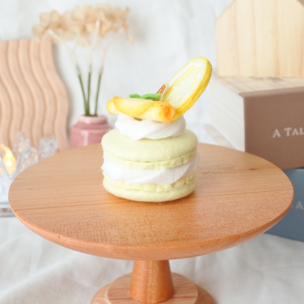 フェルトケーキ~黄色マカロンケーキ~