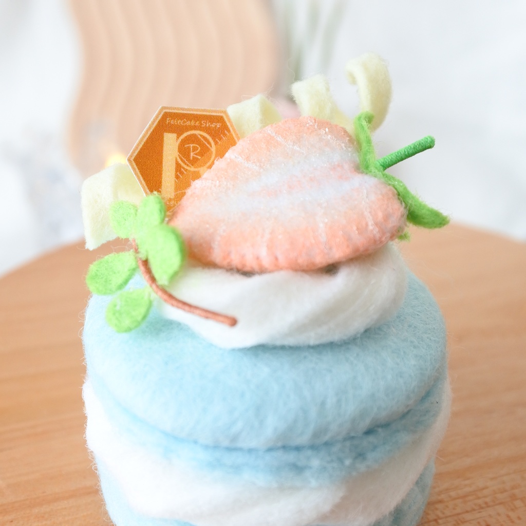 フェルトケーキ~水色マカロンケーキ~