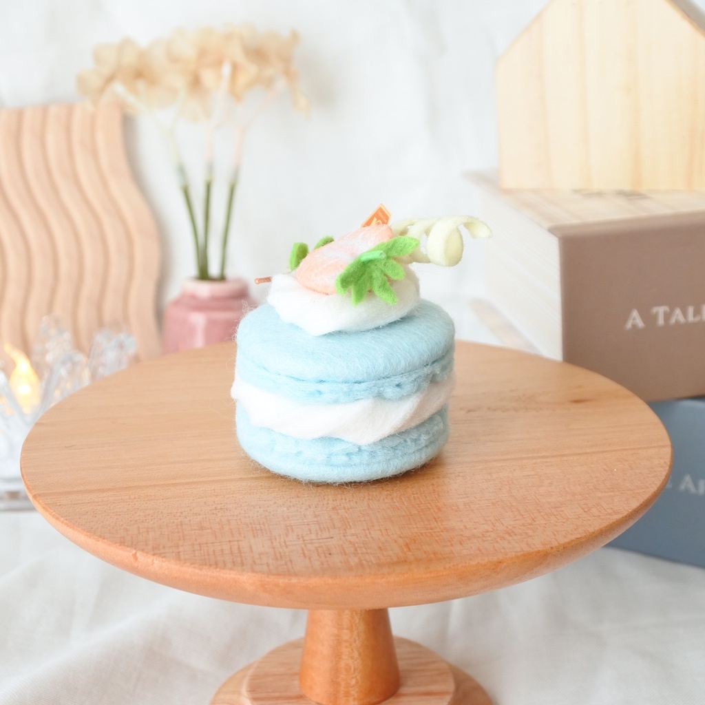 フェルトケーキ~水色マカロンケーキ~