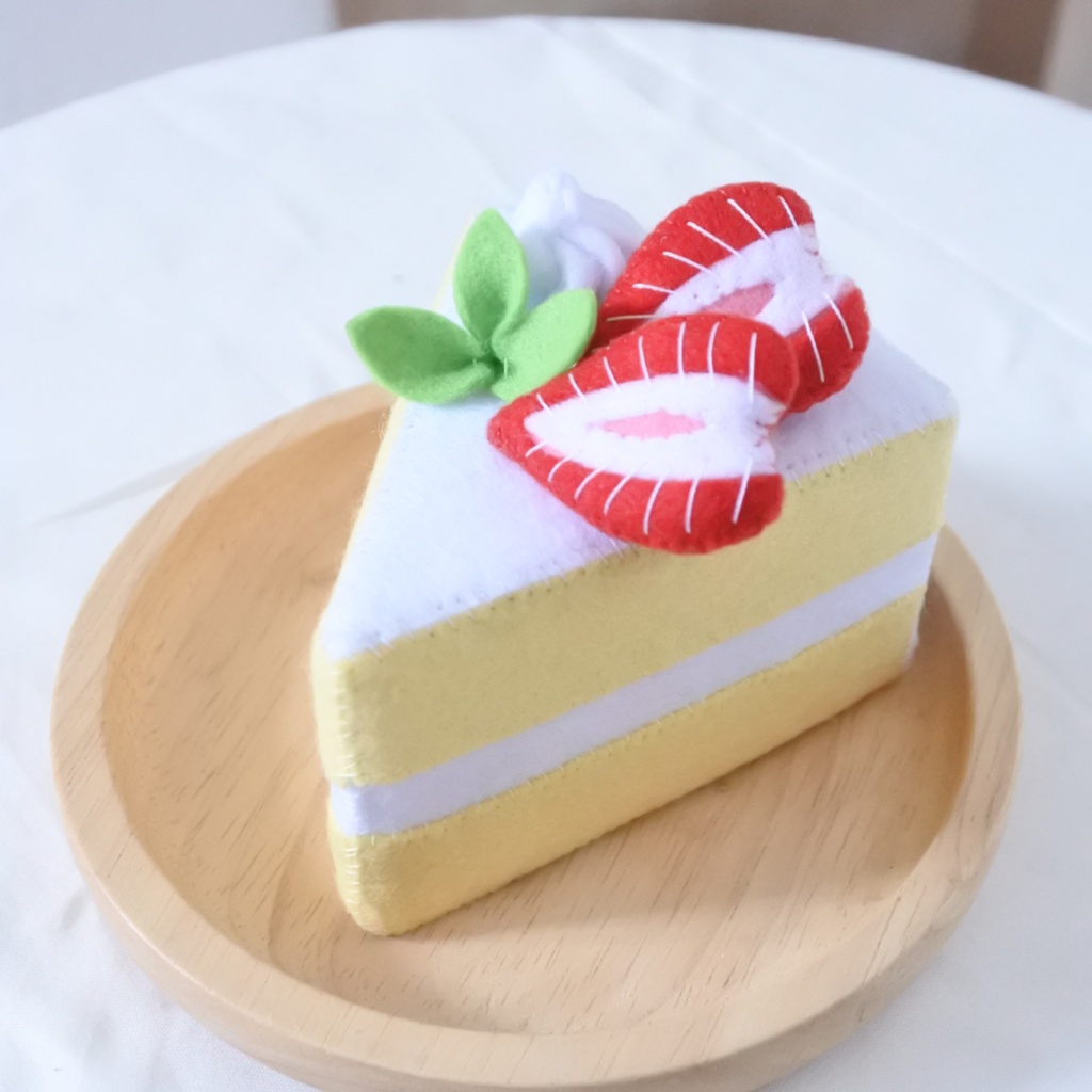 【型紙&レシピ】フェルトで作るショートケーキ