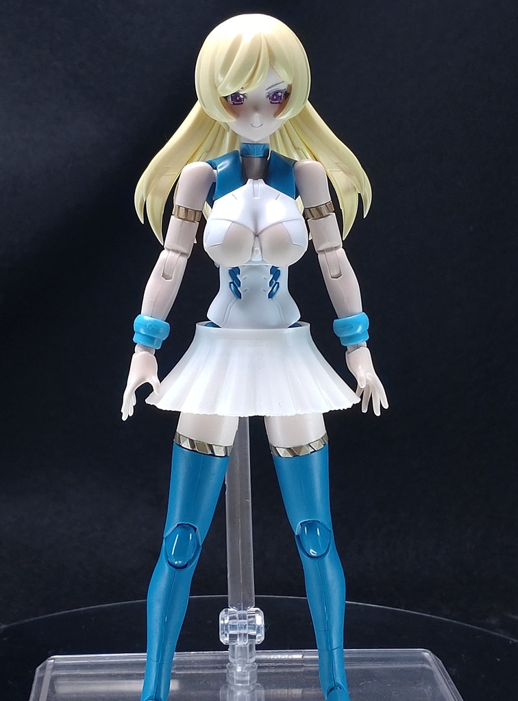 被せるフレアスカート