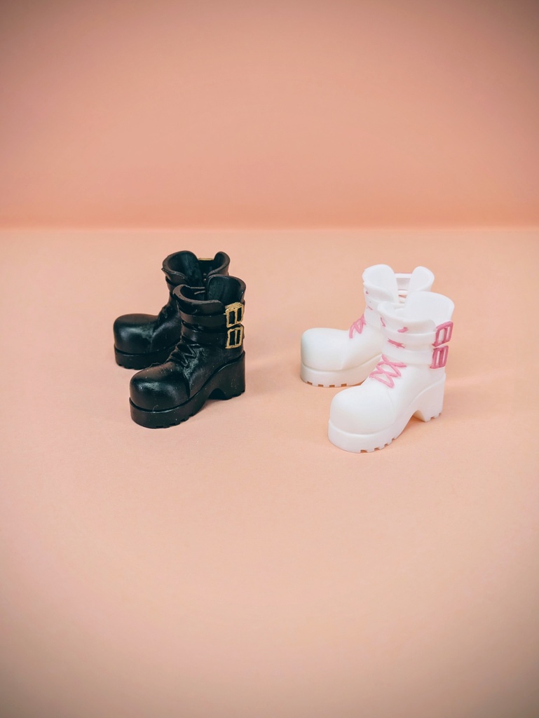 ダーティブーツ