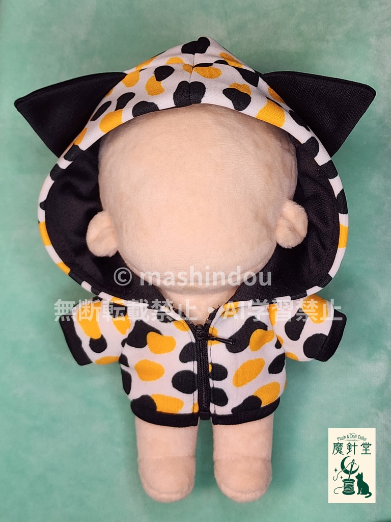 猫耳パーカー【三毛猫柄】