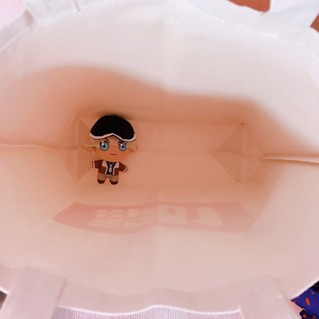 SHU1 緋色のかばん