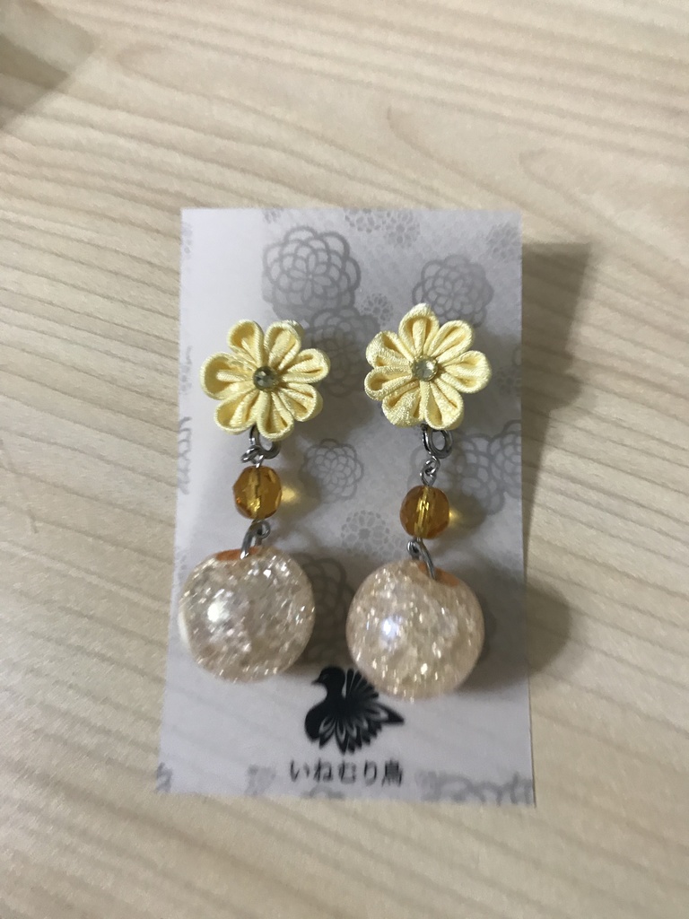 花珠の耳飾り