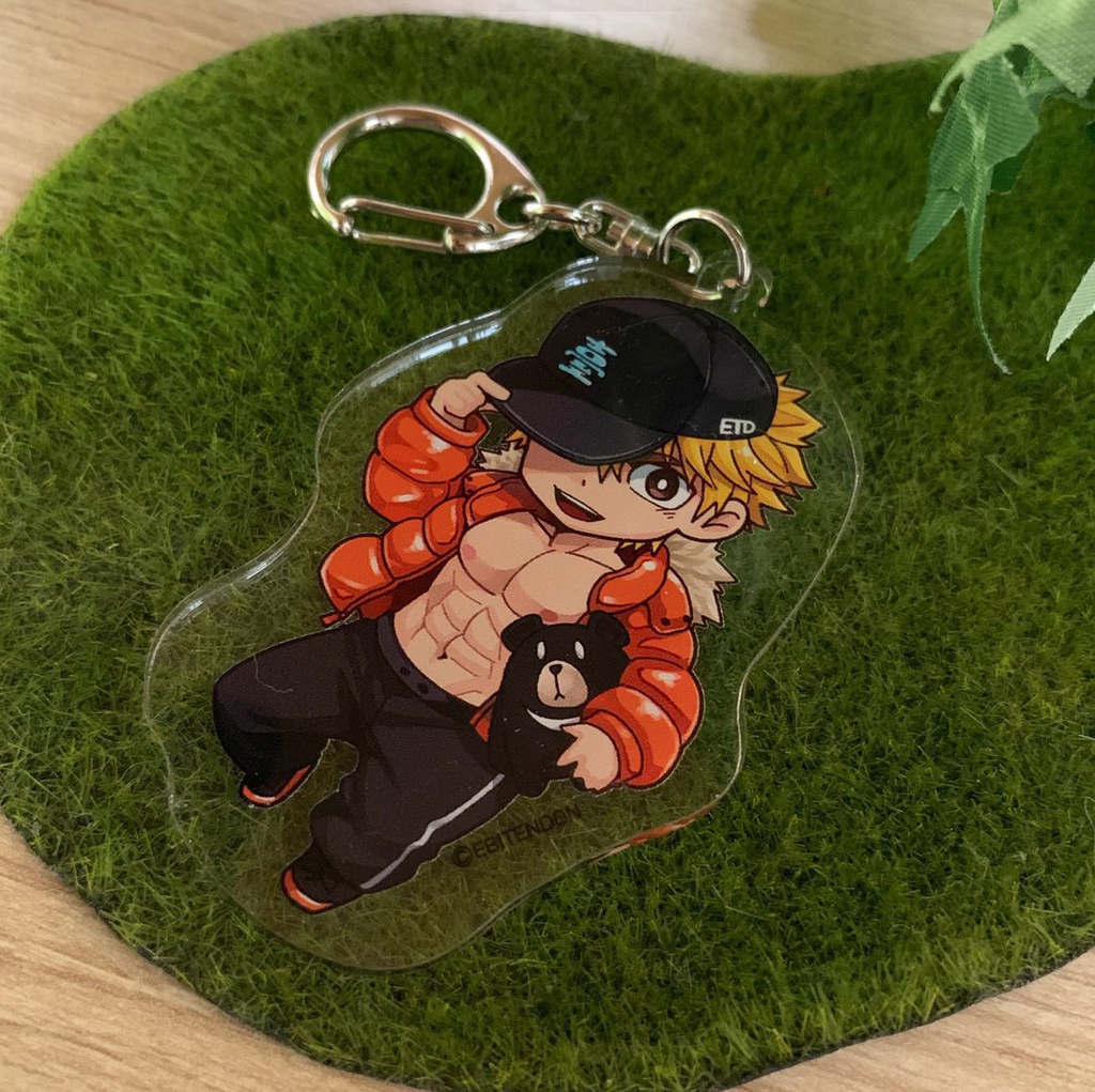 CWT51販売アクリルキーホルダー