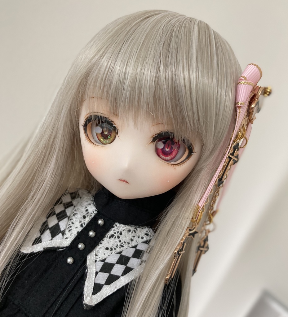 【リボン髪飾り】 ピンク× クロス