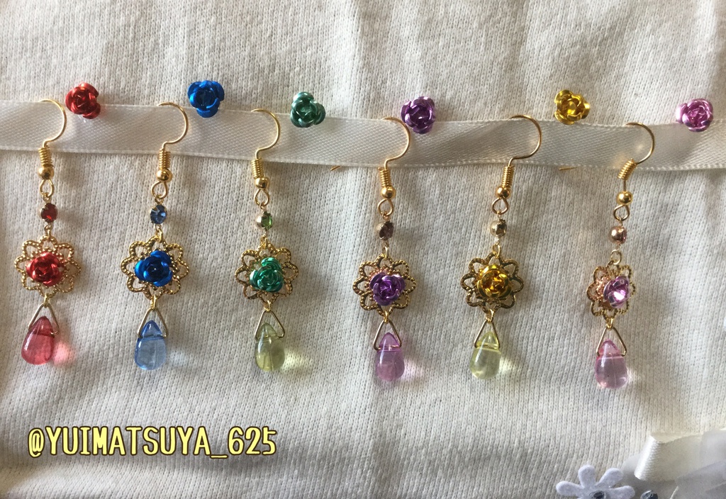 ☆松ピアス☆ 薔薇モチーフ 3点セット ゴールド①