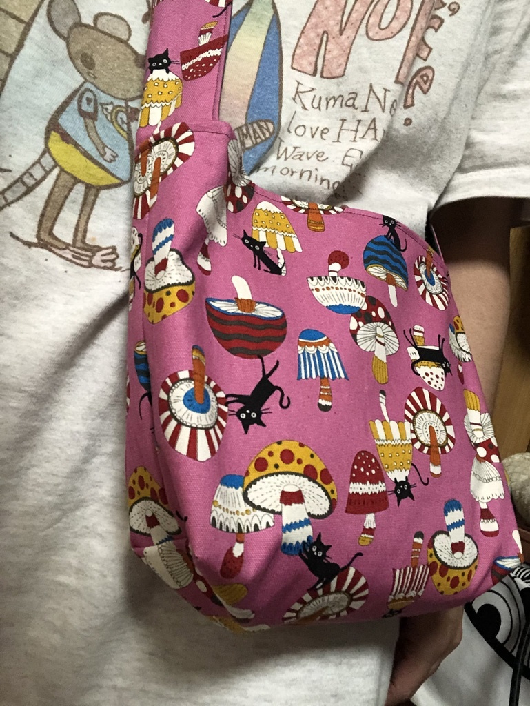 ミニメッセンジャーバッグ ピンク猫