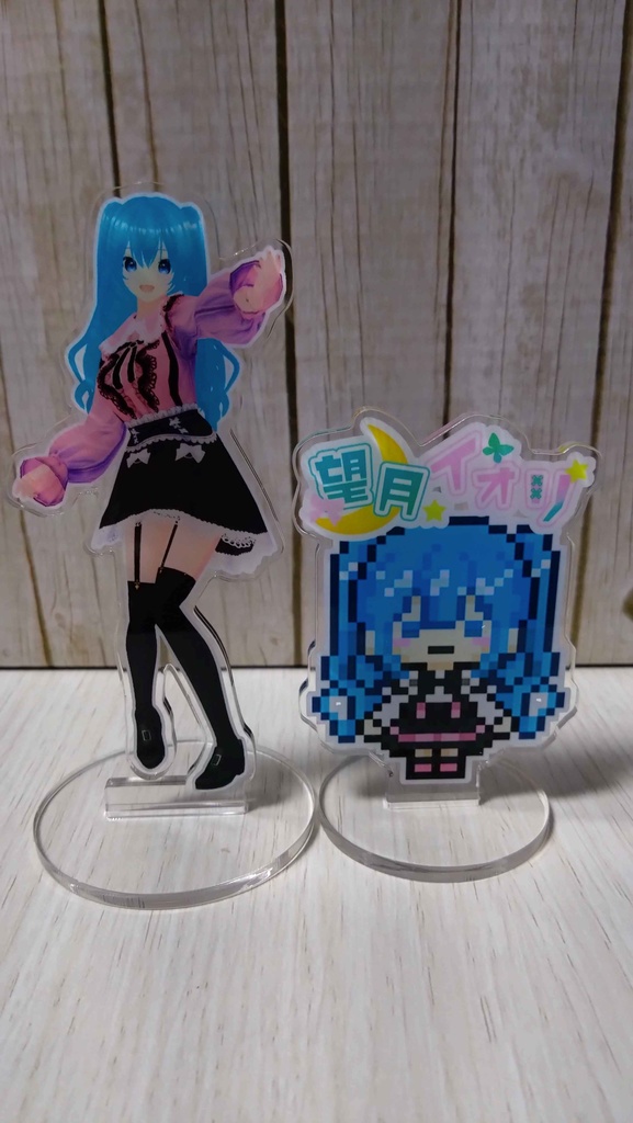 望月イオリのアクリススタンド