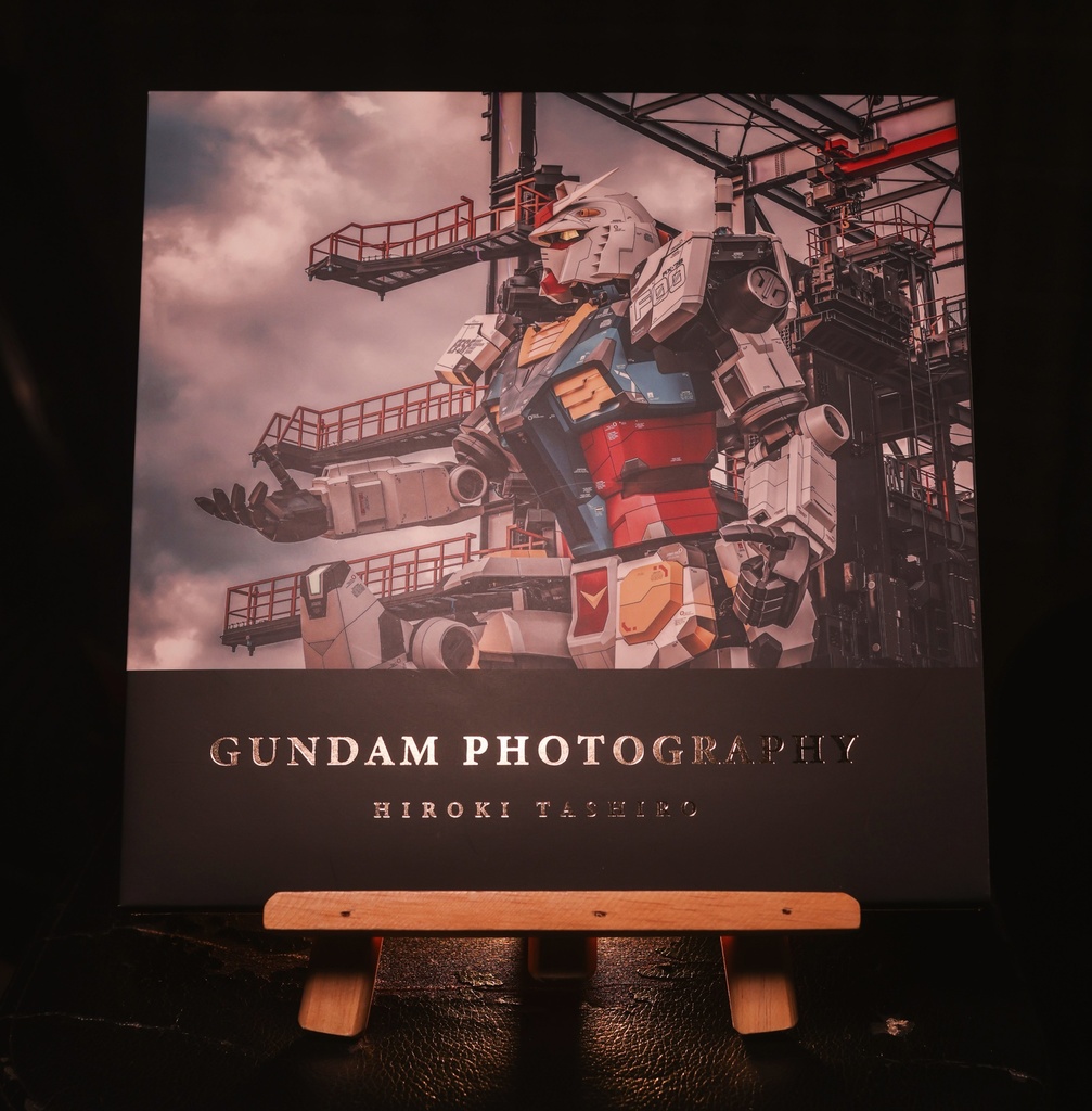 （※ややヨレと傷あり）GUNDAM PHOTOGRAPHY ーCOMPLETE EDITIONー（プロトタイプ版）