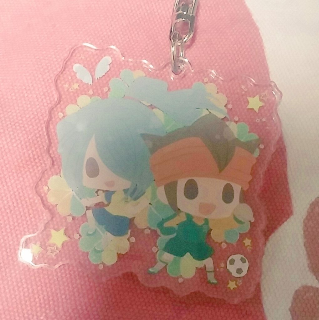 アクリルキーホルダー 一覧