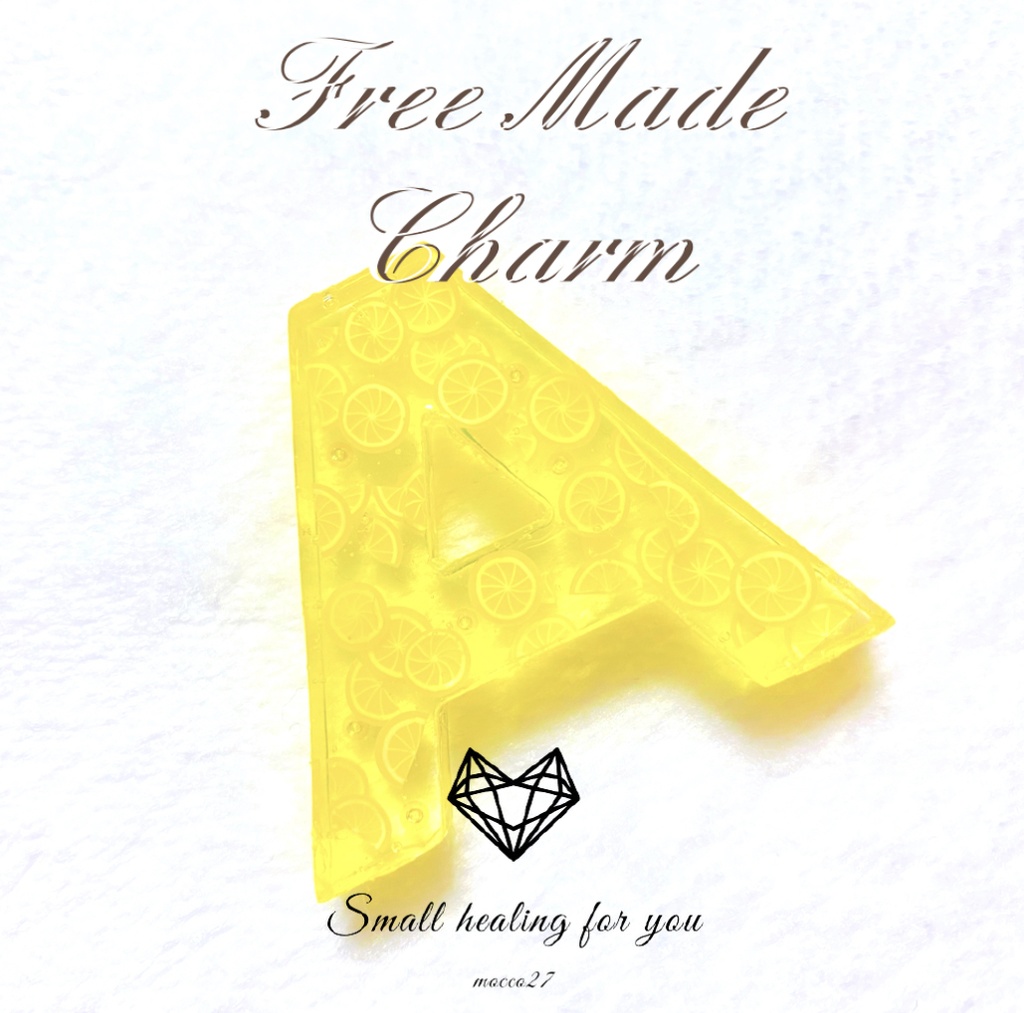 FREE - アルファベット「A」黄色