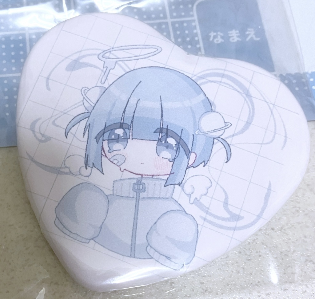 針がついてない缶バッジ