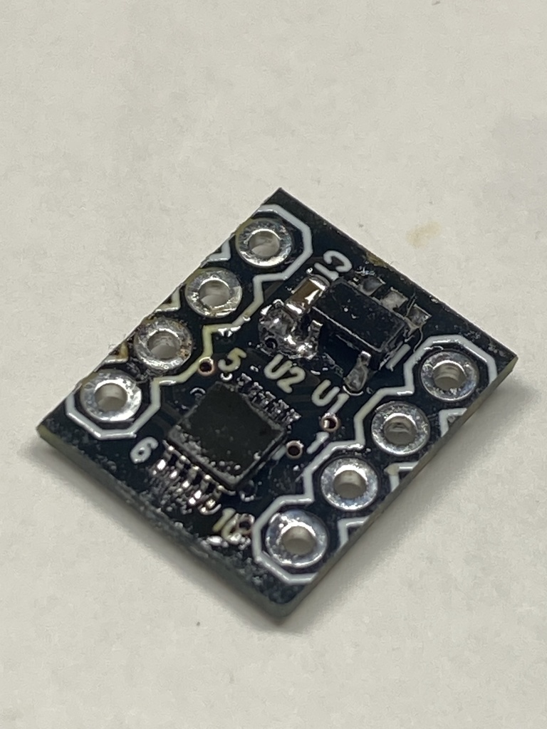 発振器(16.777216MHz)