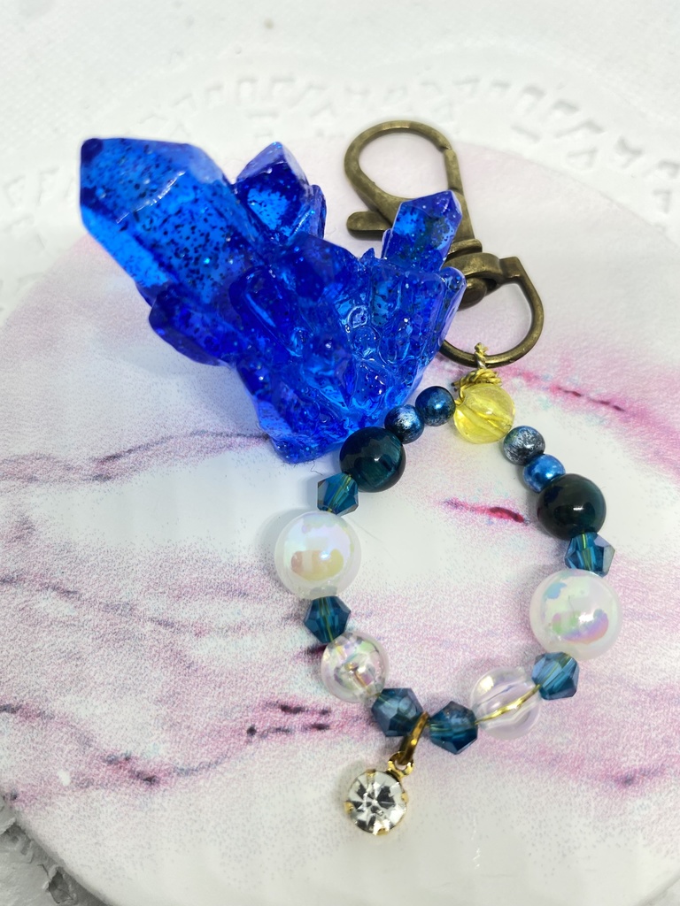 【鬼滅の刃】六花と狛犬(猗窩座/狛治 概念キーホルダー)