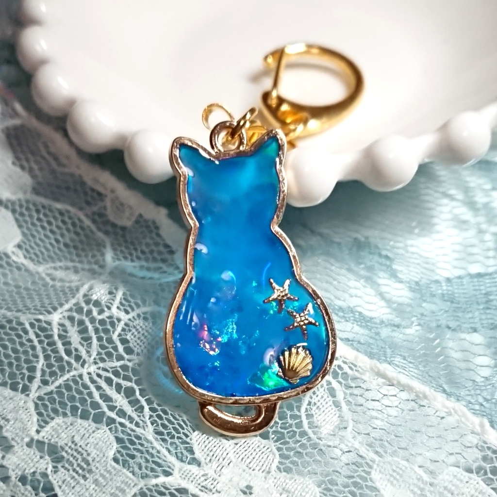 【値下げ】海辺の猫チャーム