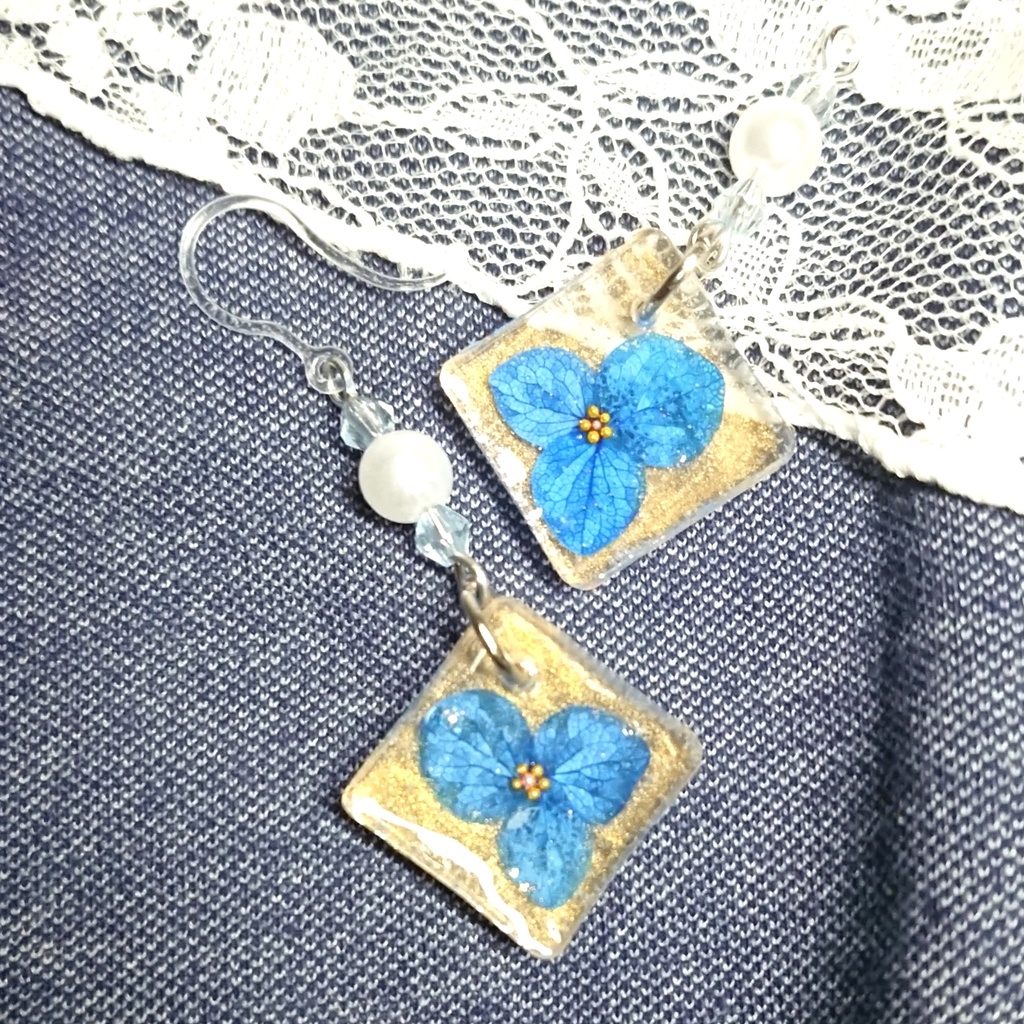 【値下げ】紫陽花のピアス(ノンホール対応)