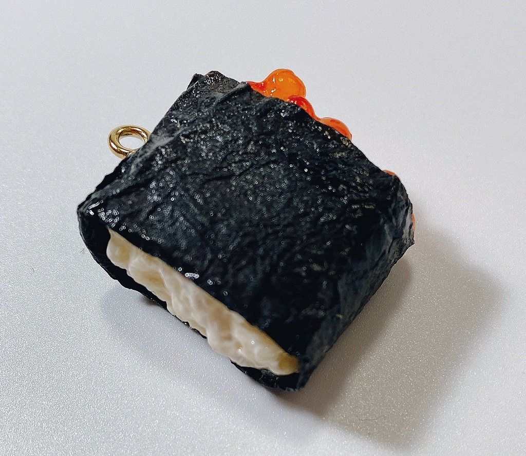 リアルないくら軍艦のお寿司のミニチュア食品サンプルキーホルダー