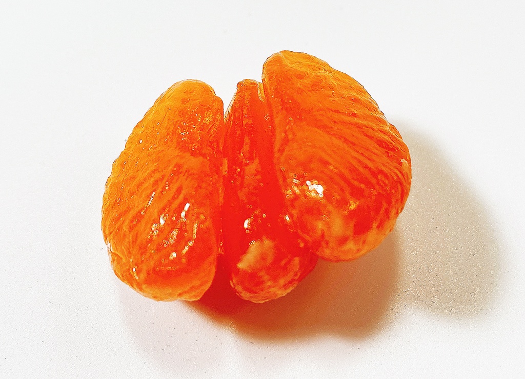 リアルな白すじ入りみかんのミニチュア食品サンプルキーホルダー