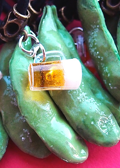 ビールジョッキと枝豆のヘアゴム