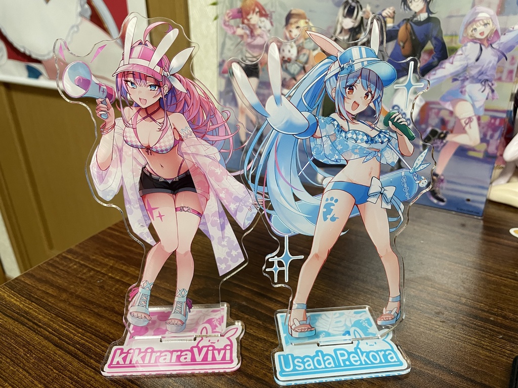 綺々羅々ヴィヴィ水着アクリルスタンド【非公式】 - zyakozyakoten - BOOTH
