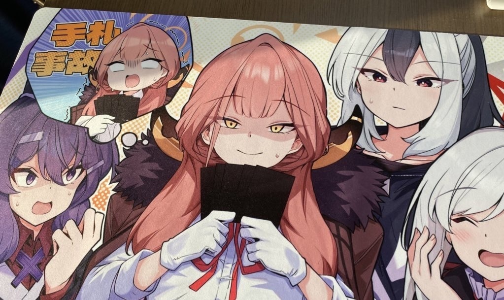 ミッドナイトブルー　ブルーアーカイブ　スリーブ　プレイマット　便利屋 ミッドナイトブルー ブルーアーカイブ スリーブ プレイマット