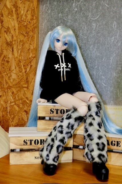 ファーレッグウォーマー