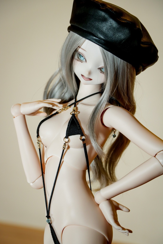 スリングショットマイクロビキニ Model.F