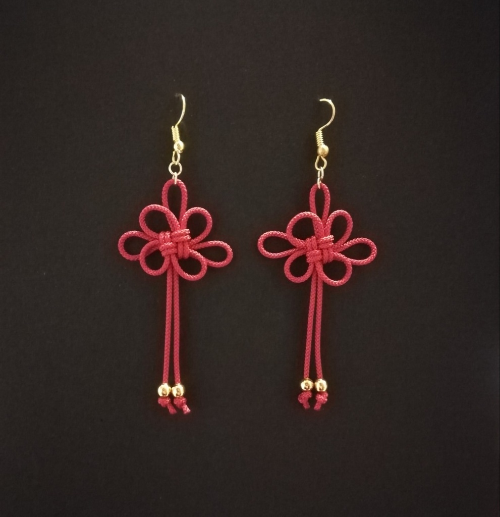 吉祥結びのピアス(赤)(イヤリング)【チャイナ】【和装】【着物】【中華風】【袴】【浴衣】【和風】