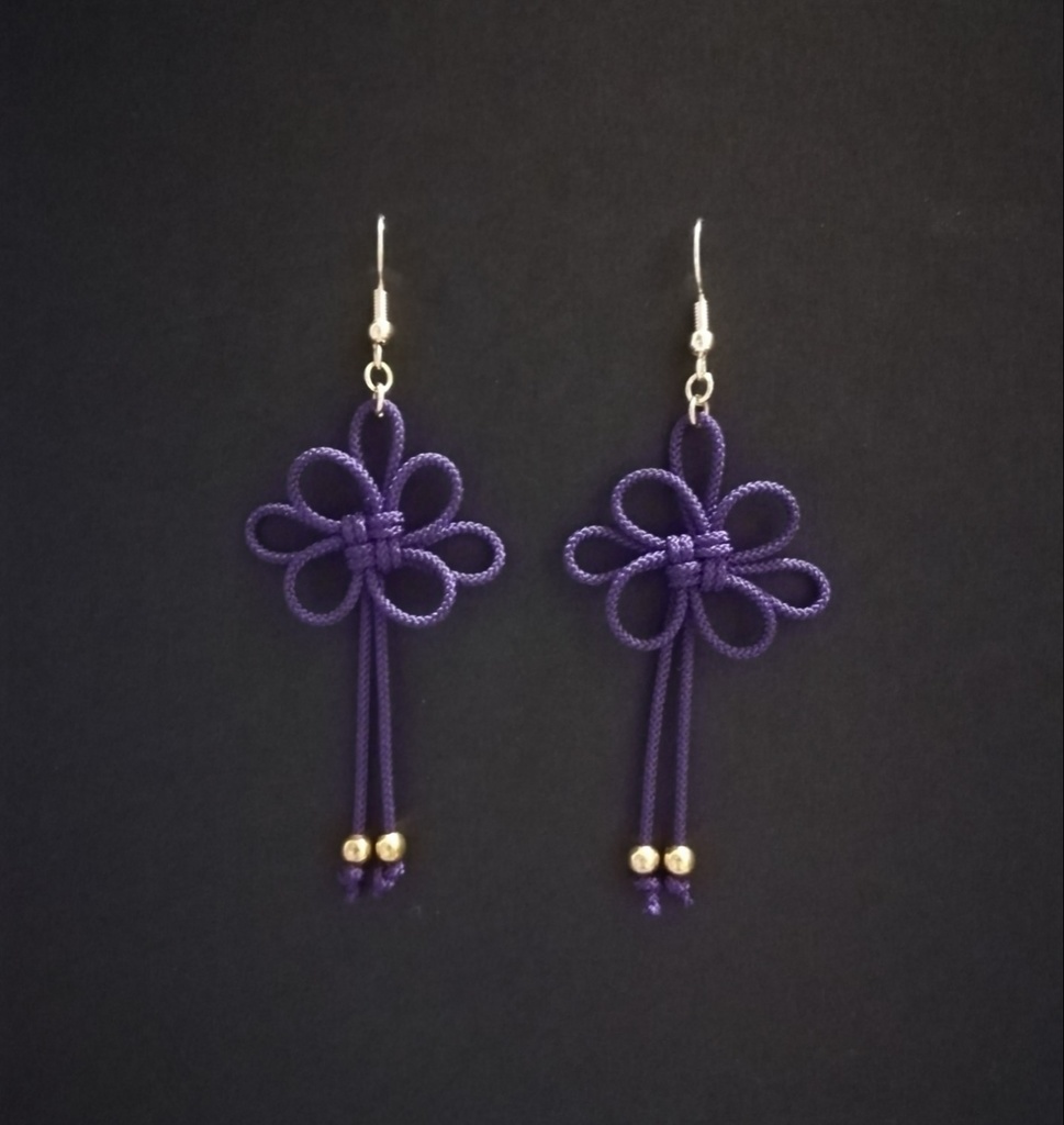 吉祥結びのピアス(紫)(イヤリング)【チャイナ】【和装】【着物】【中華風】【袴】【浴衣】【和風】