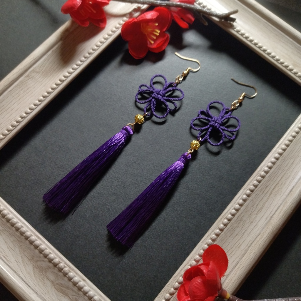 【ゴールドビーズ】吉祥結びのピアス(イヤリング)(紫)【和風】【チャイナ】【中華風】【和装】【着物】【袴】