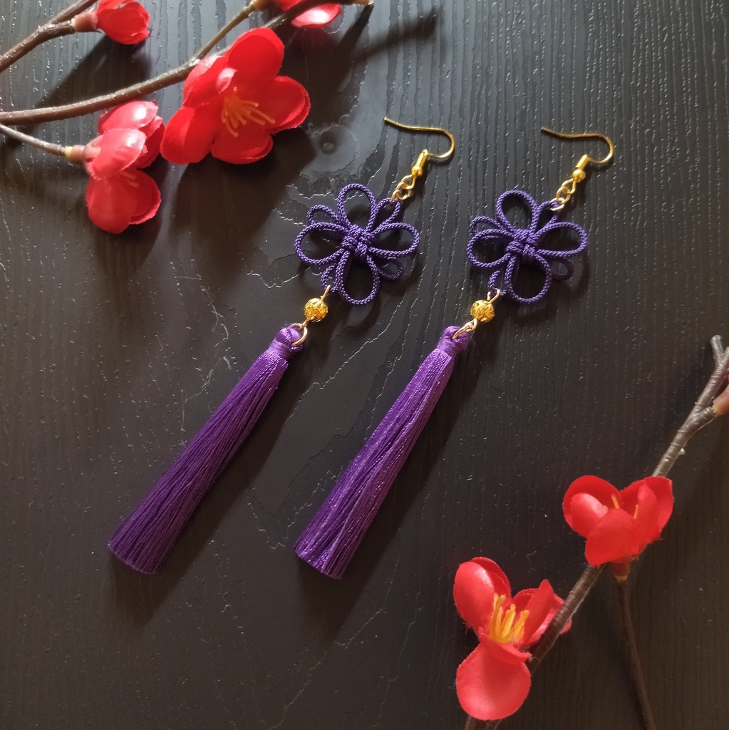 【ゴールドビーズ】吉祥結びのピアス(イヤリング)(紫)【和風】【チャイナ】【中華風】【和装】【着物】【袴】