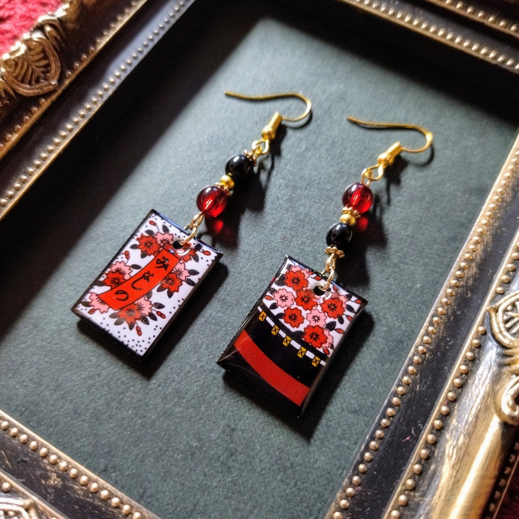 花札ピアス（桜）(イヤリング)【和ゴス】【和装】【着物】【成人式】【袴】【浴衣】【和風】