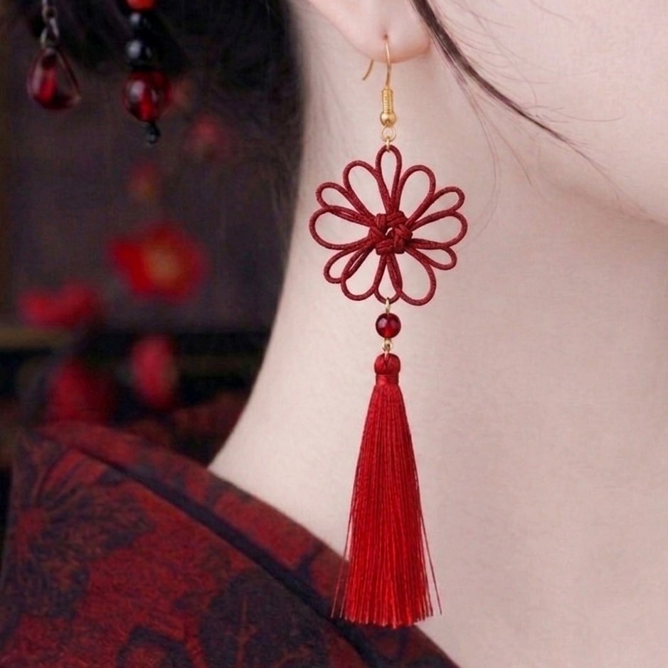 【片耳】八重菊結びとタッセルのピアス(イヤリング)(一部色オーダー可)【チャイナ】【中華風】【和装】【着物】【和ゴス】【和風】【浴衣】【推し活】【推し色】